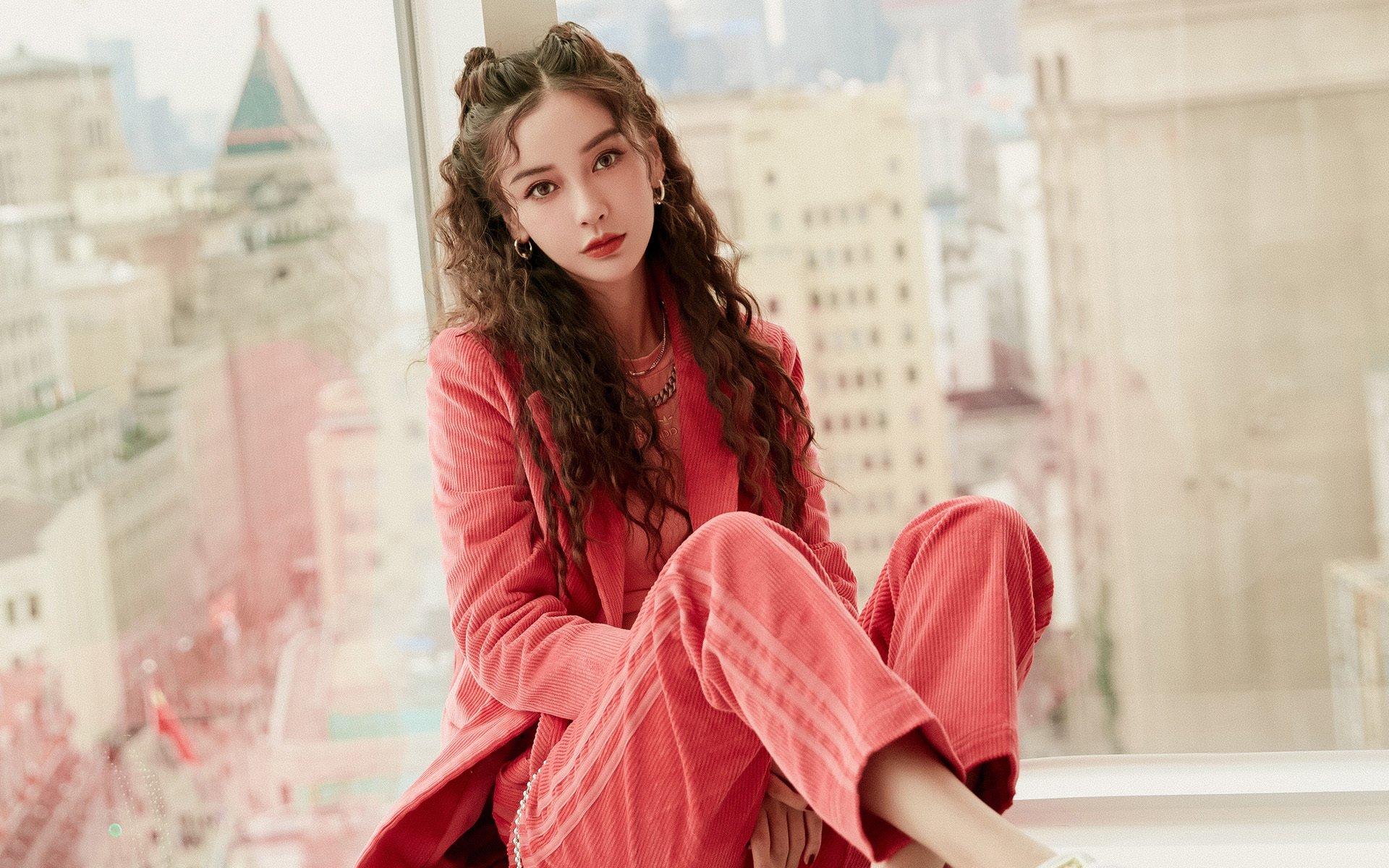 九游app下载中心-比赛助威声震动全场，球迷狂欢不止，比赛助威视频