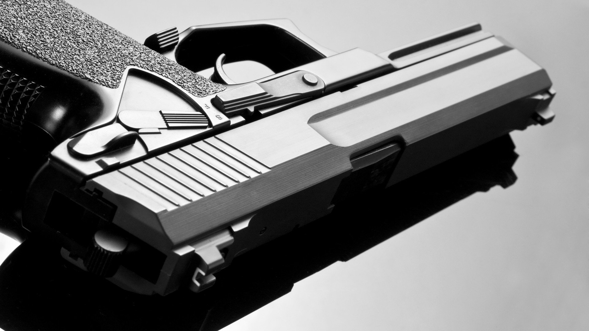 雄鹿队内部矛盾曝光,球员关系紧张,雄鹿队的氛围是谁