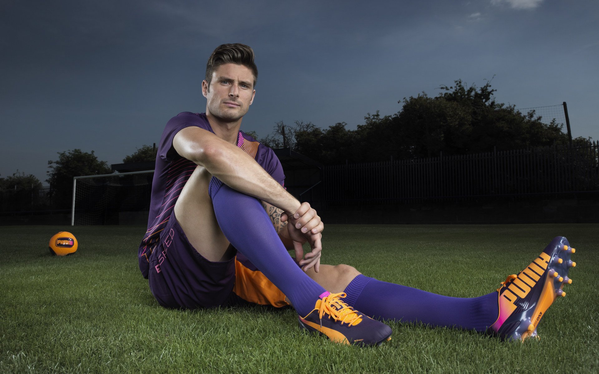 中立B选手该项目分段表现逐步改善，比赛中立是什么意思